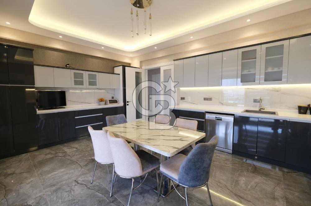 GÖLBAŞI - BAHÇELİEVLER MAH. GÖL MANZARALI SATILIK VİLLA