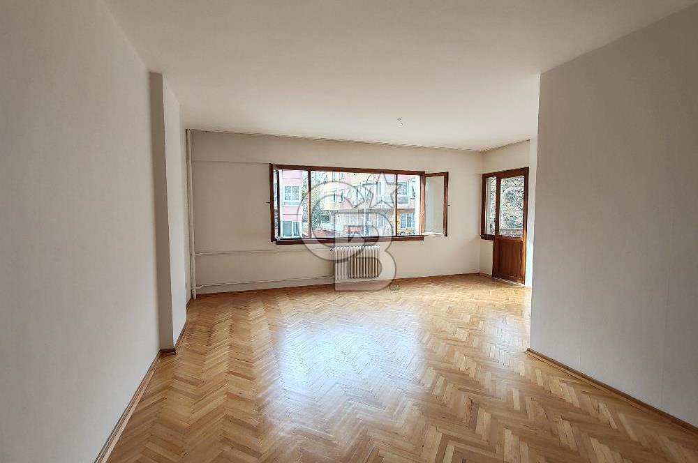 İkbaliye - Kadıköy'de Acıbadem caddesine çok yakın Fırsat Daire