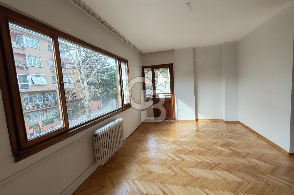 İkbaliye - Kadıköy'de Acıbadem caddesine çok yakın Fırsat Daire