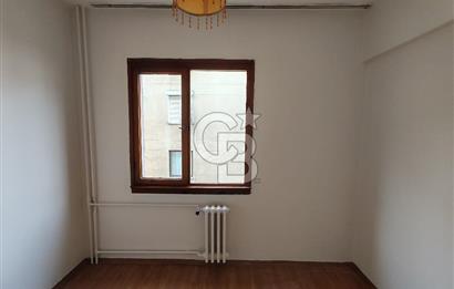 İkbaliye - Kadıköy'de Acıbadem caddesine çok yakın Fırsat Daire