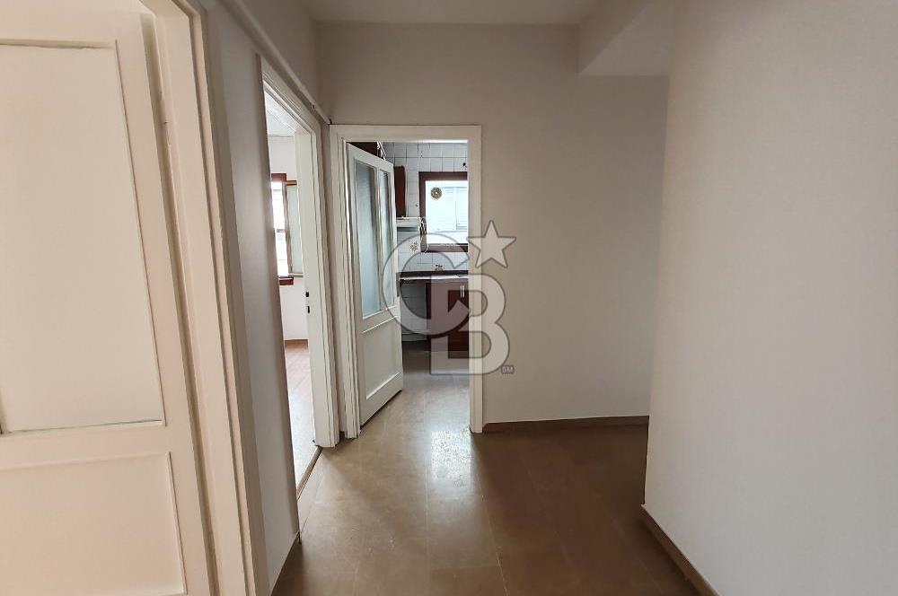 İkbaliye - Kadıköy'de Acıbadem caddesine çok yakın Fırsat Daire