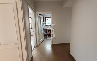 İkbaliye - Kadıköy'de Acıbadem caddesine çok yakın Fırsat Daire