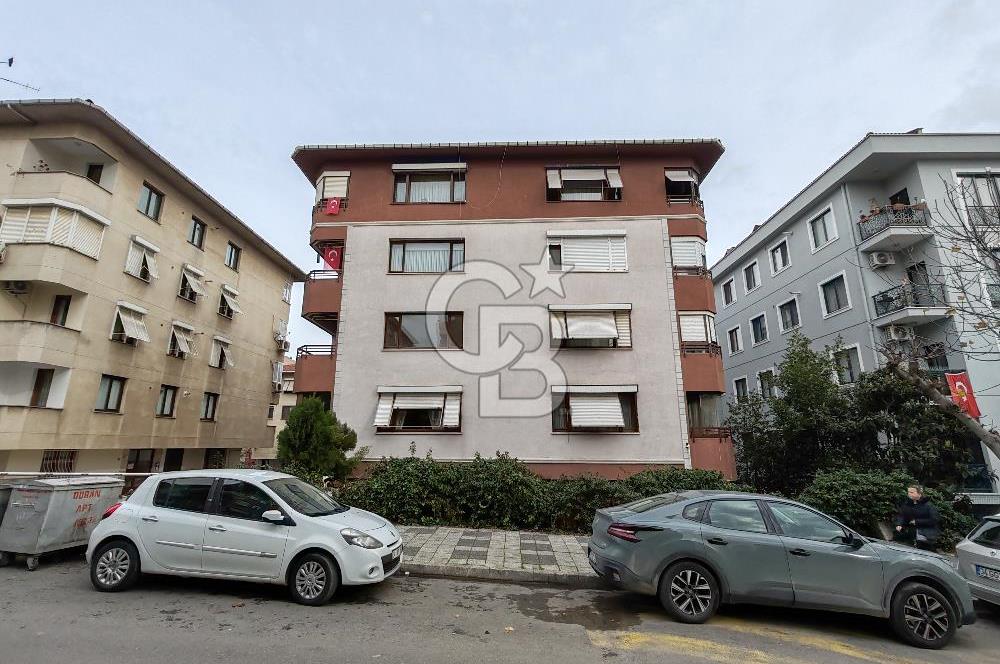 İkbaliye - Kadıköy'de Acıbadem caddesine çok yakın Fırsat Daire