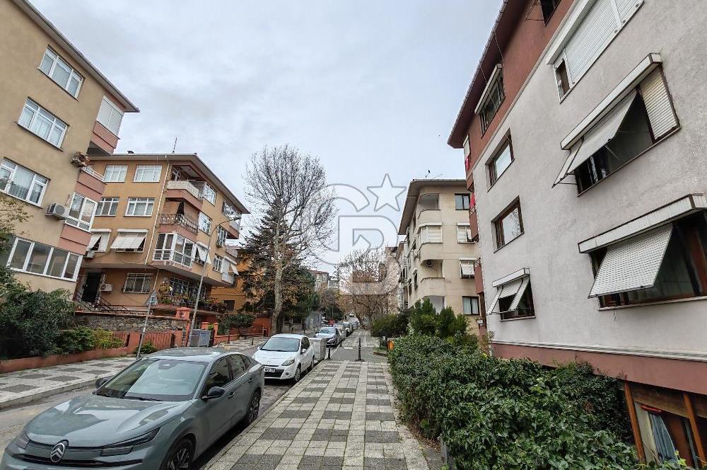 İkbaliye - Kadıköy'de Acıbadem caddesine çok yakın Fırsat Daire