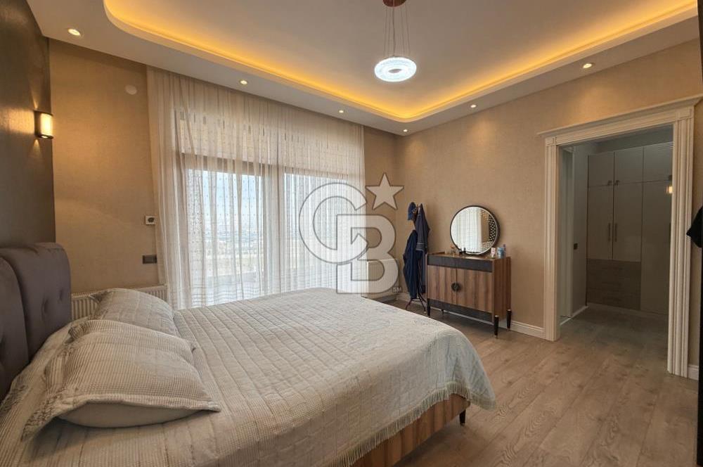 GÖLBAŞI - BAHÇELİEVLER MAH. GÖL MANZARALI KİRALIK VİLLA