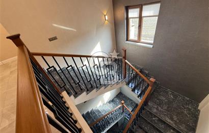 GÖLBAŞI - BAHÇELİEVLER MAH. GÖL MANZARALI KİRALIK VİLLA