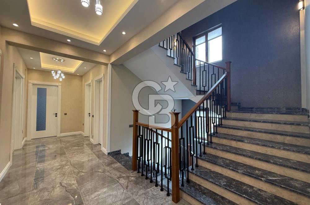 GÖLBAŞI - BAHÇELİEVLER MAH. GÖL MANZARALI KİRALIK VİLLA