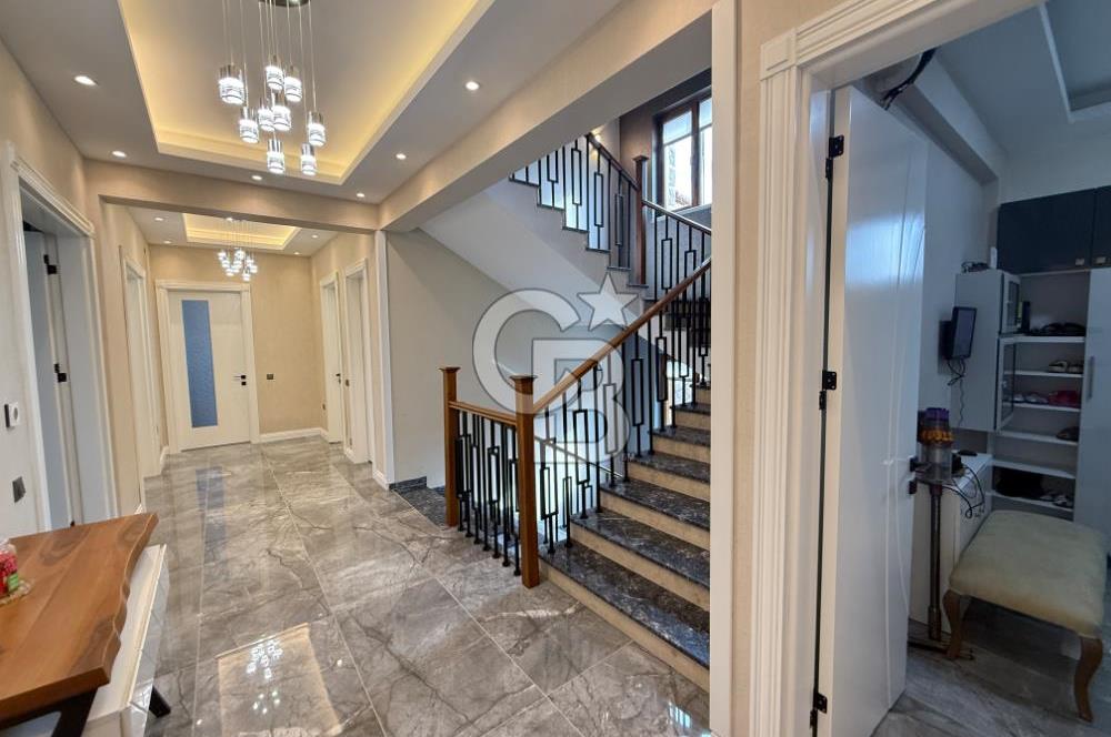 GÖLBAŞI - BAHÇELİEVLER MAH. GÖL MANZARALI KİRALIK VİLLA