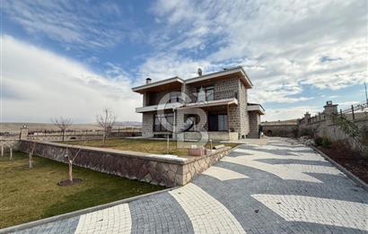 GÖLBAŞI - BAHÇELİEVLER MAH. GÖL MANZARALI KİRALIK VİLLA