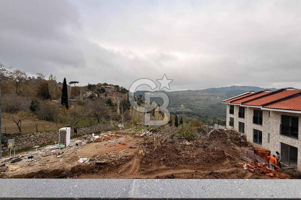 Ayvacık Ahmetçede Panoramik Manzaralı Sıfır 2 Katlı Villa