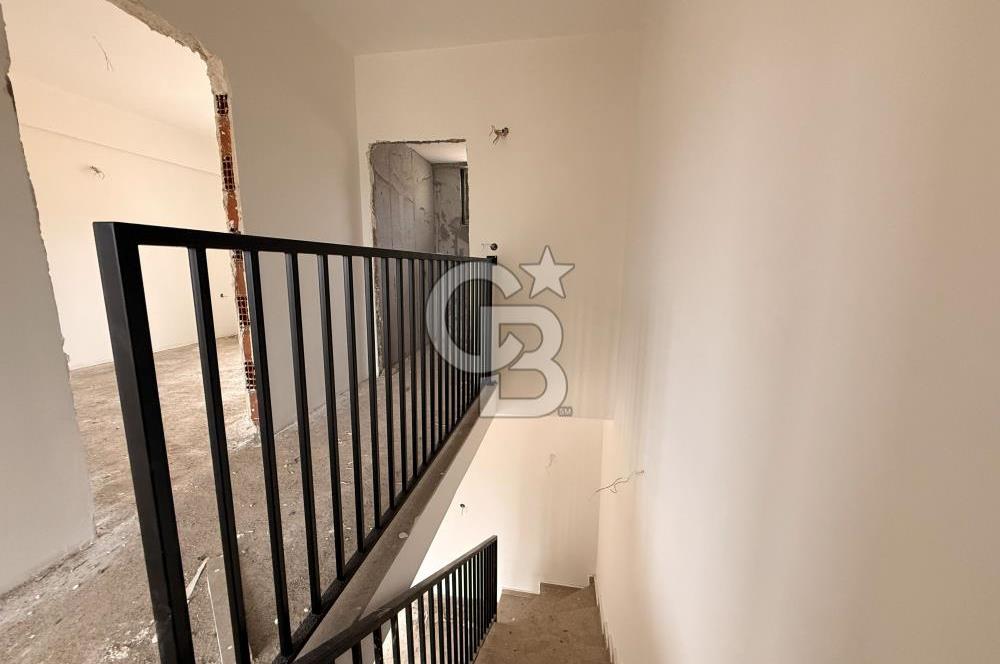 Ayvacık Ahmetçede Panoramik Manzaralı Sıfır 2 Katlı Villa