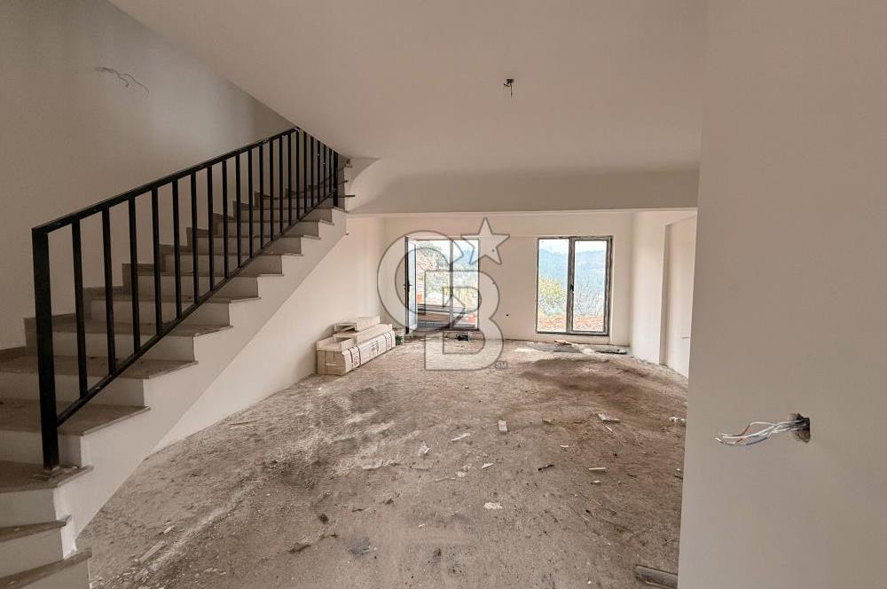 Ayvacık Ahmetçede Panoramik Manzaralı Sıfır 2 Katlı Villa