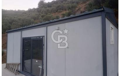 Bayındır Asfalt Yola Cepheli Satılık Prefabrik Ev Ve Arsası