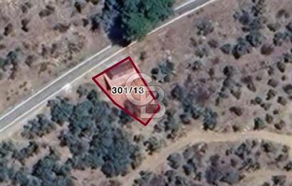 Bayındır Asfalt Yola Cepheli Satılık Prefabrik Ev Ve Arsası