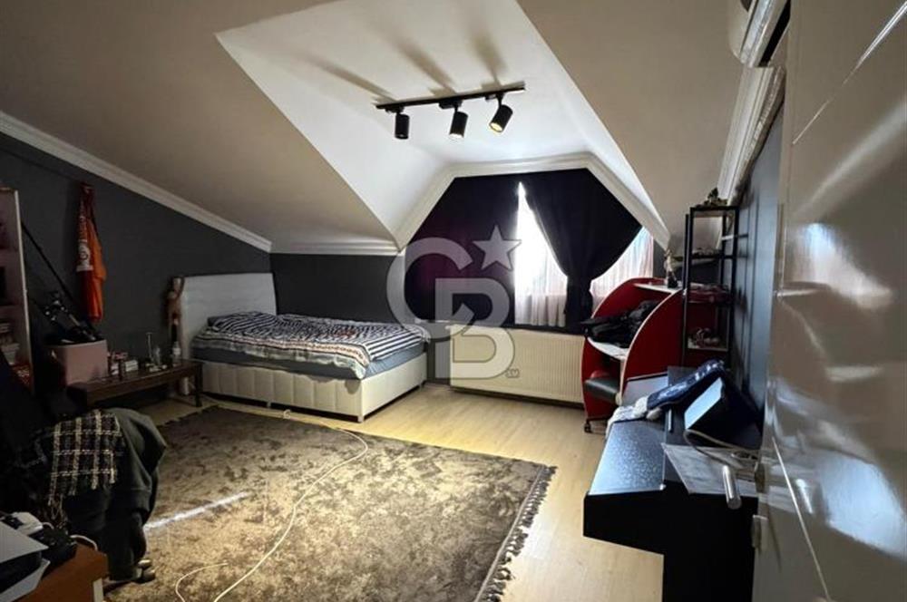 GÜZELYALI'DA SATILIK DENİZ MANZARALI 3+1 DAİRE