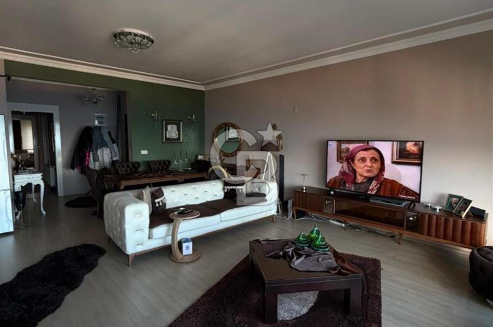 GÜZELYALI'DA SATILIK DENİZ MANZARALI 3+1 DAİRE