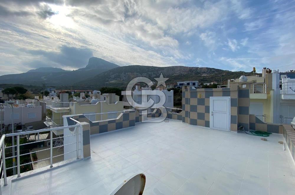 İzmir Karaburun Yıldıztepe sitesinde satılık dublex villa