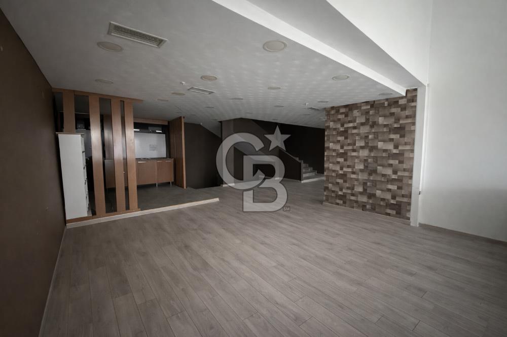 Çukurambar Merkez-Kat Mülkiyetli-Asma Katlı 110 m² Satılık Dükkan
