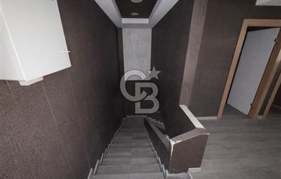 Çukurambar Merkez-Kat Mülkiyetli-Asma Katlı 110 m² Satılık Dükkan
