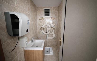 Çukurambar Merkez-Kat Mülkiyetli-Asma Katlı 110 m² Satılık Dükkan