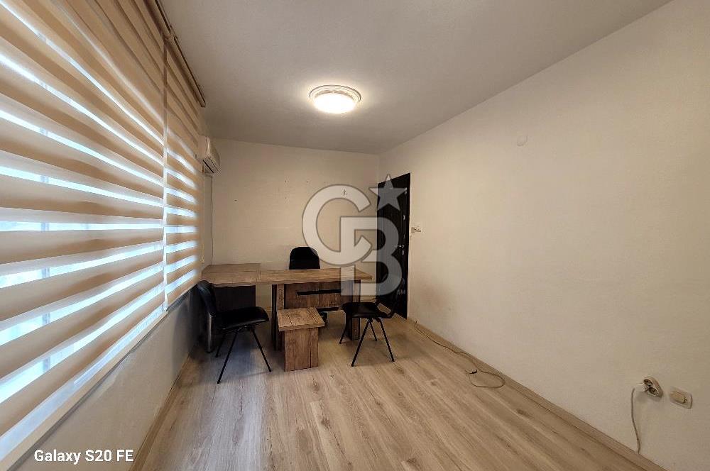 karşıyaka çarşı içinde eşyalı kiralık ofis