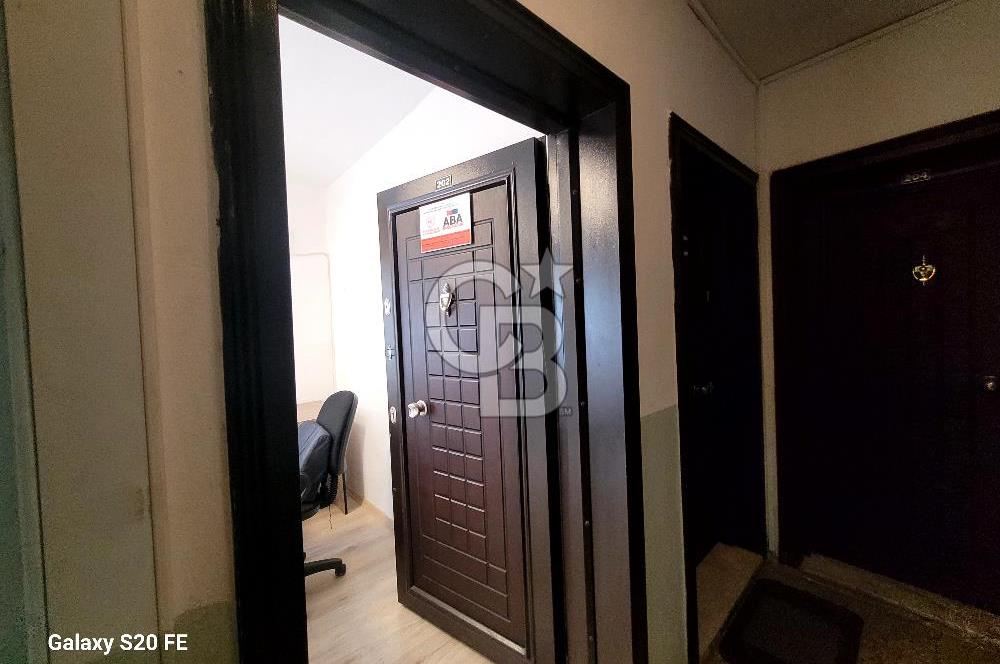 karşıyaka çarşı içinde eşyalı kiralık ofis