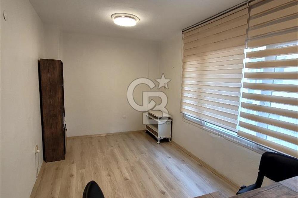 karşıyaka çarşı içinde eşyalı kiralık ofis