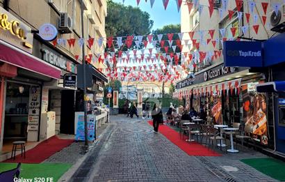 karşıyaka çarşı içinde eşyalı kiralık ofis