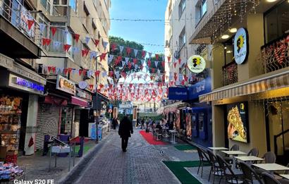 karşıyaka çarşı içinde eşyalı kiralık ofis