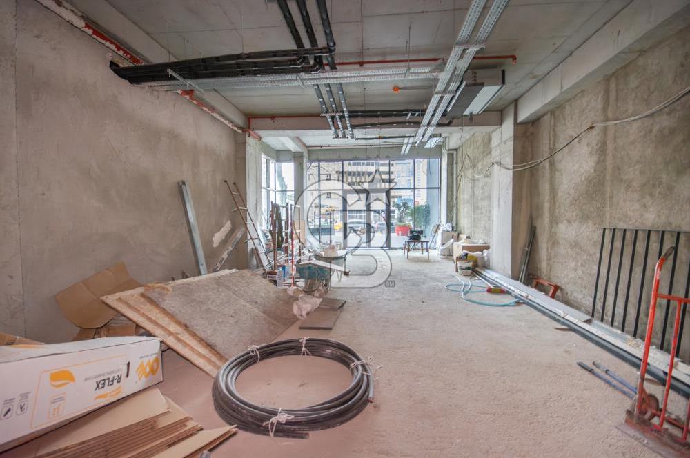 Şişli Esentepe 2700 m2 Shell and Core Kurumsal Kiralık A+ Plaza