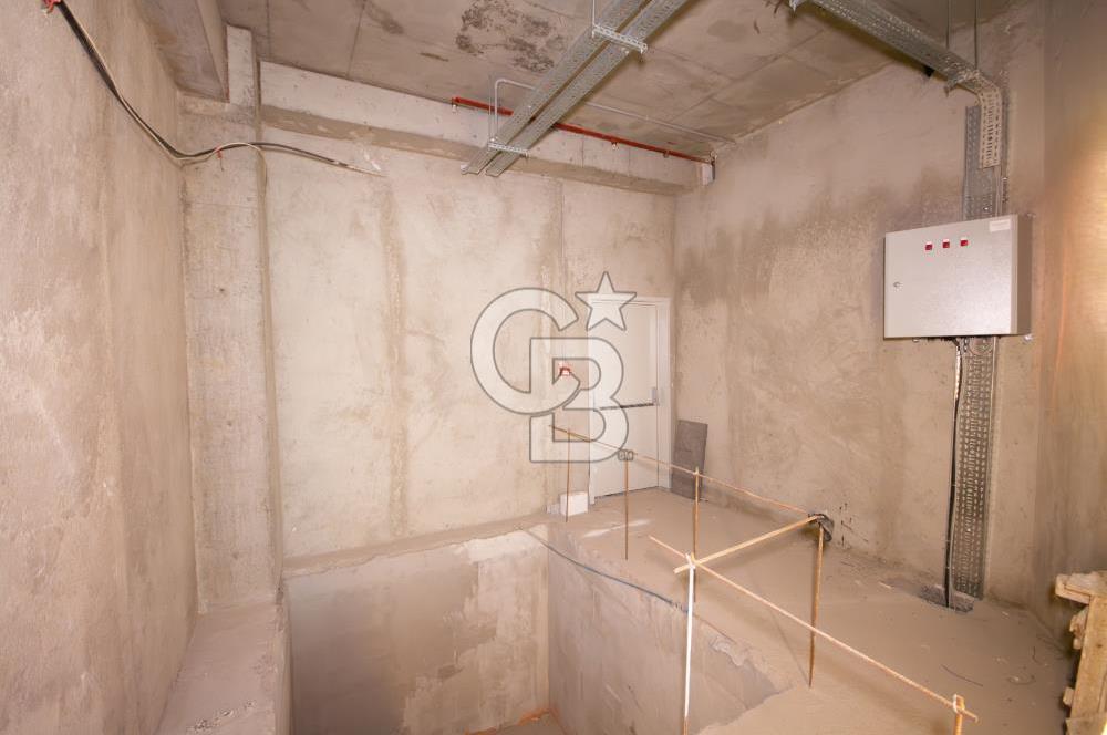 Şişli Esentepe 2700 m2 Shell and Core Kurumsal Kiralık A+ Plaza