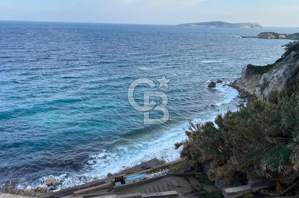 İzmir Karaburun Yıldıztepe sitesinde satılık dublex villa