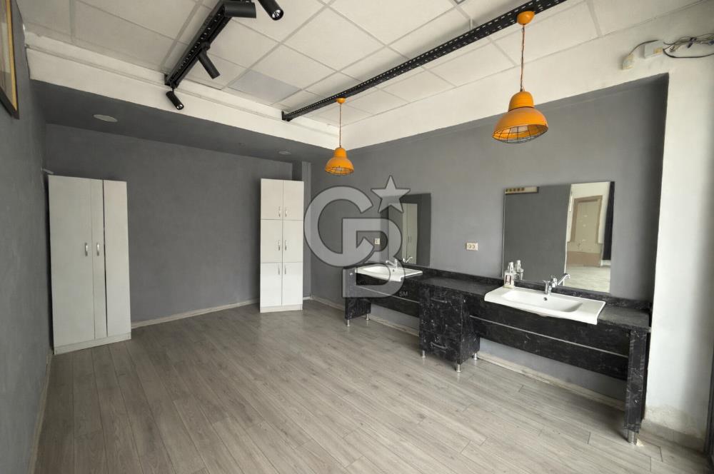 Çukurambar Merkez-Kat Mülkiyetli-Asma Katlı 110 m² Satılık Dükkan