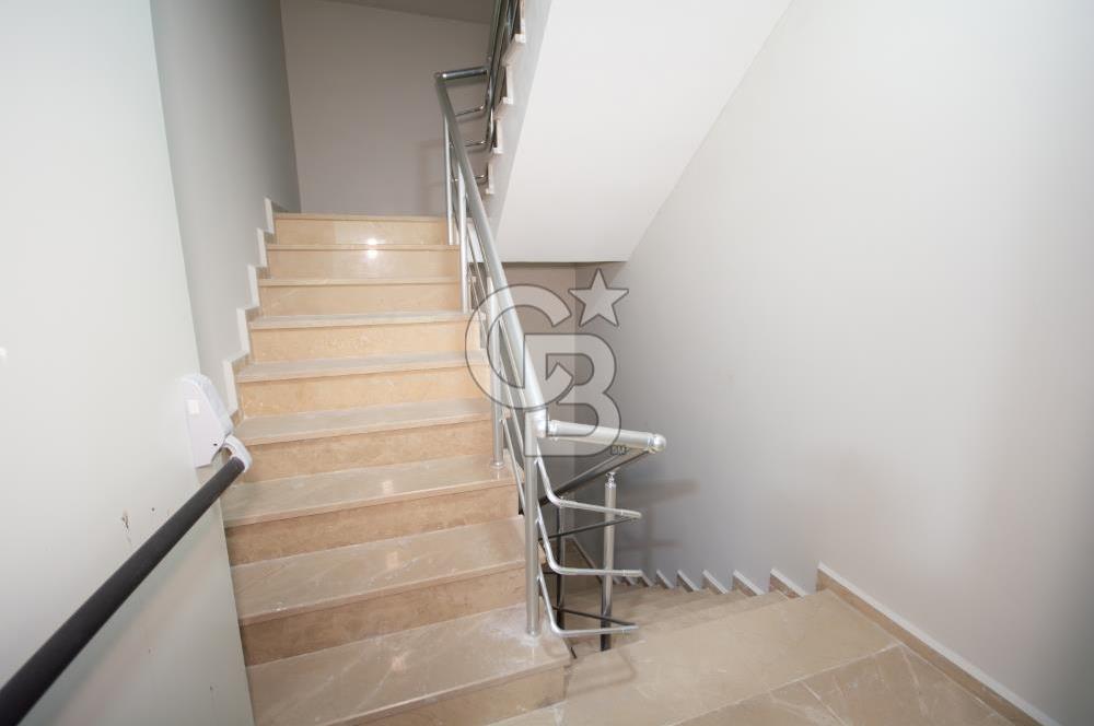 Şişli Esentepe 2700 m2 Shell and Core Kurumsal Kiralık A+ Plaza