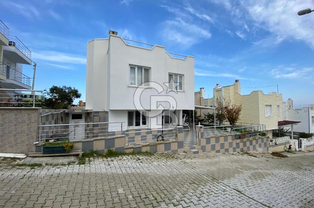 İzmir Karaburun Yıldıztepe sitesinde satılık dublex villa
