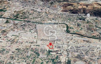 ANTAKYA-ATATÜRK CAD'DE YOLA SIFIR *NİTELİKLİ SATILIK TİCARİ ARSA