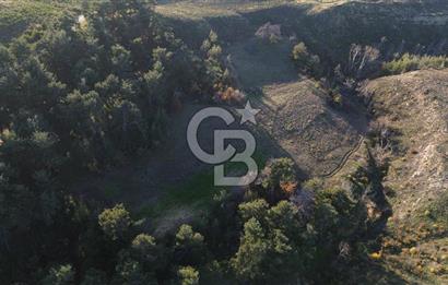 Çanakkale Kızılkeçili Köyünde 14.711 M² Satılık Tarla!