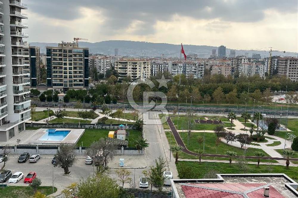 Bayraklı Manavkuyu'da Satılık 2+1 Daire