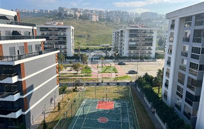 çiğli azel deluxe sitesi teraslı satılık 3+1 daire