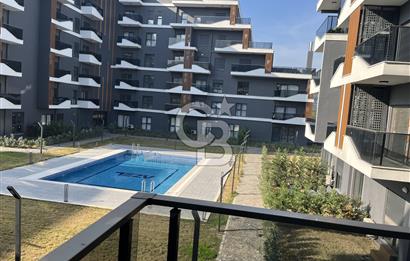 çiğli Azel Deluxe Sitesi Satılık 2+1 Havuz cephe Daire