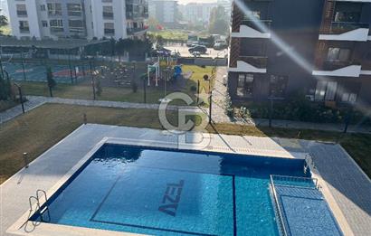 çiğli Azel Deluxe Sitesi Satılık 2+1 Havuz cephe Daire