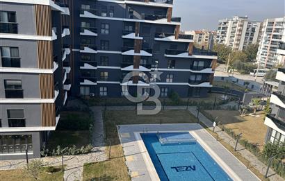 çiğli Azel Deluxe Sitesinde Satılık 3+1 Daire