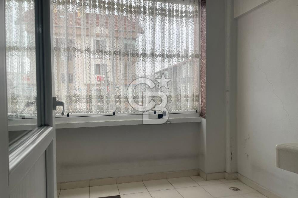 1290904391 Mamak Belediyesine Çok Yakın, Çarşıda | Geniş 3+1 Kiralık Daire