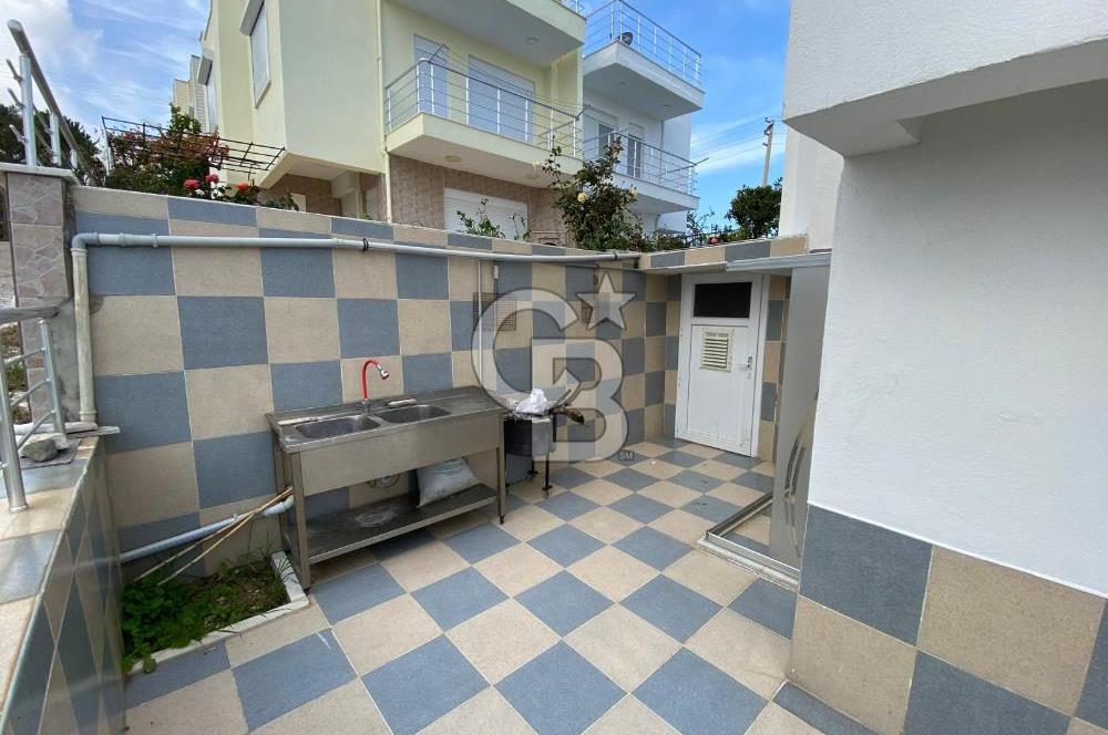 İzmir Karaburun Yıldıztepe sitesinde satılık dublex villa