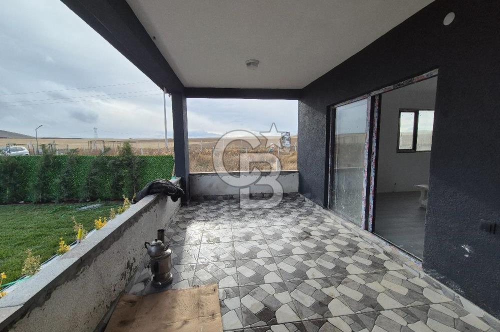 Gölbaşı Oğulbey 'de 2+1 konut + 400 m² Satılık Arsa