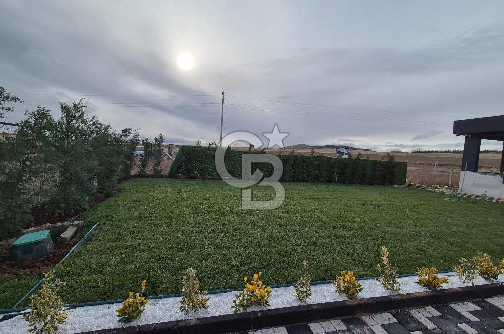 Gölbaşı Oğulbey 'de 2+1 konut + 400 m² Satılık Arsa