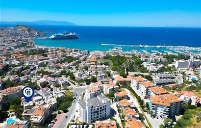 Kuşadası Türkmen Mahallesinde Deniz Manzaralı  Bahçeli Tam Müstakil 5+1 Villa