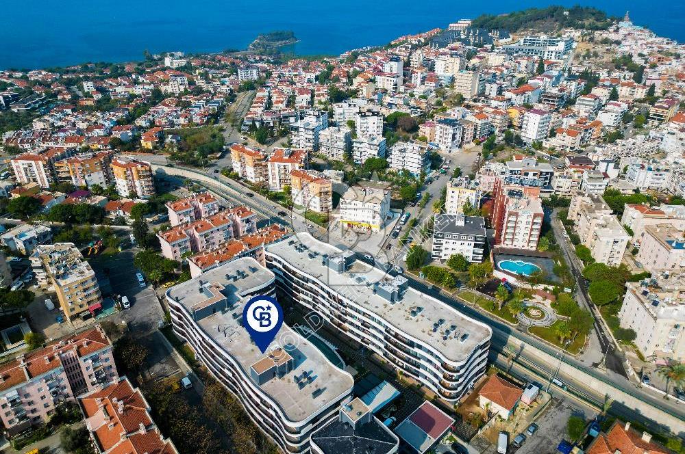 Kuşadası'nda Merkezi Lüks ve Konforlu 2+1 Yaşam