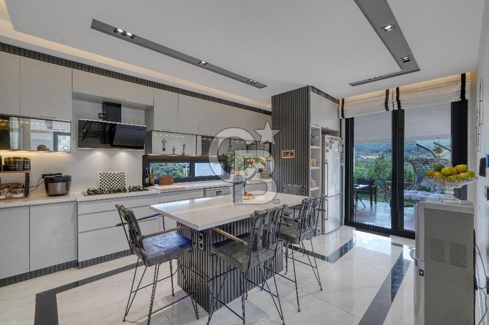 YUKARIKIZILCA KEMALPAŞA MÜSTAKİL ULTRA LÜKS 6+2 VİLLA