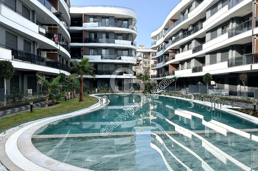 Kuşadası'nda Merkezi Lüks ve Konforlu 2+1 Yaşam